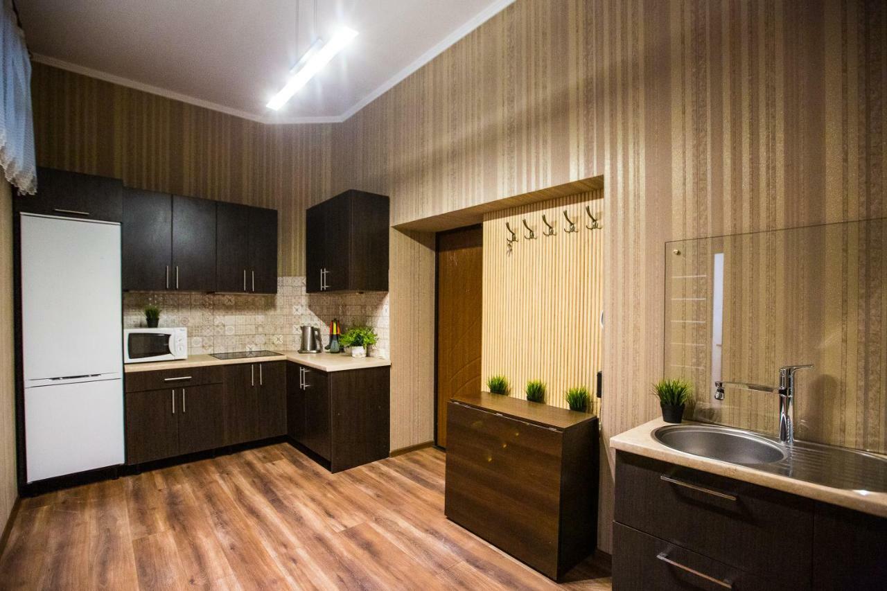 Baker'S Street Pansiyon Lviv Dış mekan fotoğraf