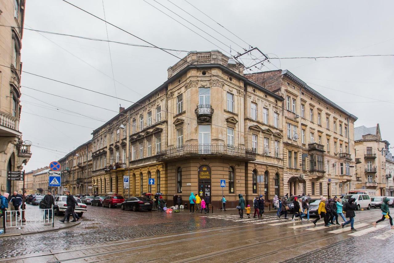 Baker'S Street Pansiyon Lviv Dış mekan fotoğraf